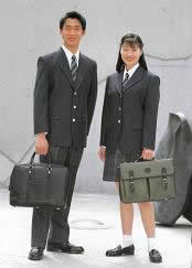 学生鞄と制服
